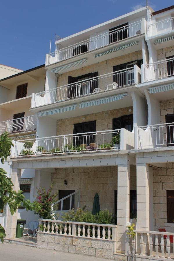 Apartments By The Sea Podgora, Makarska - 6713 Buitenkant foto