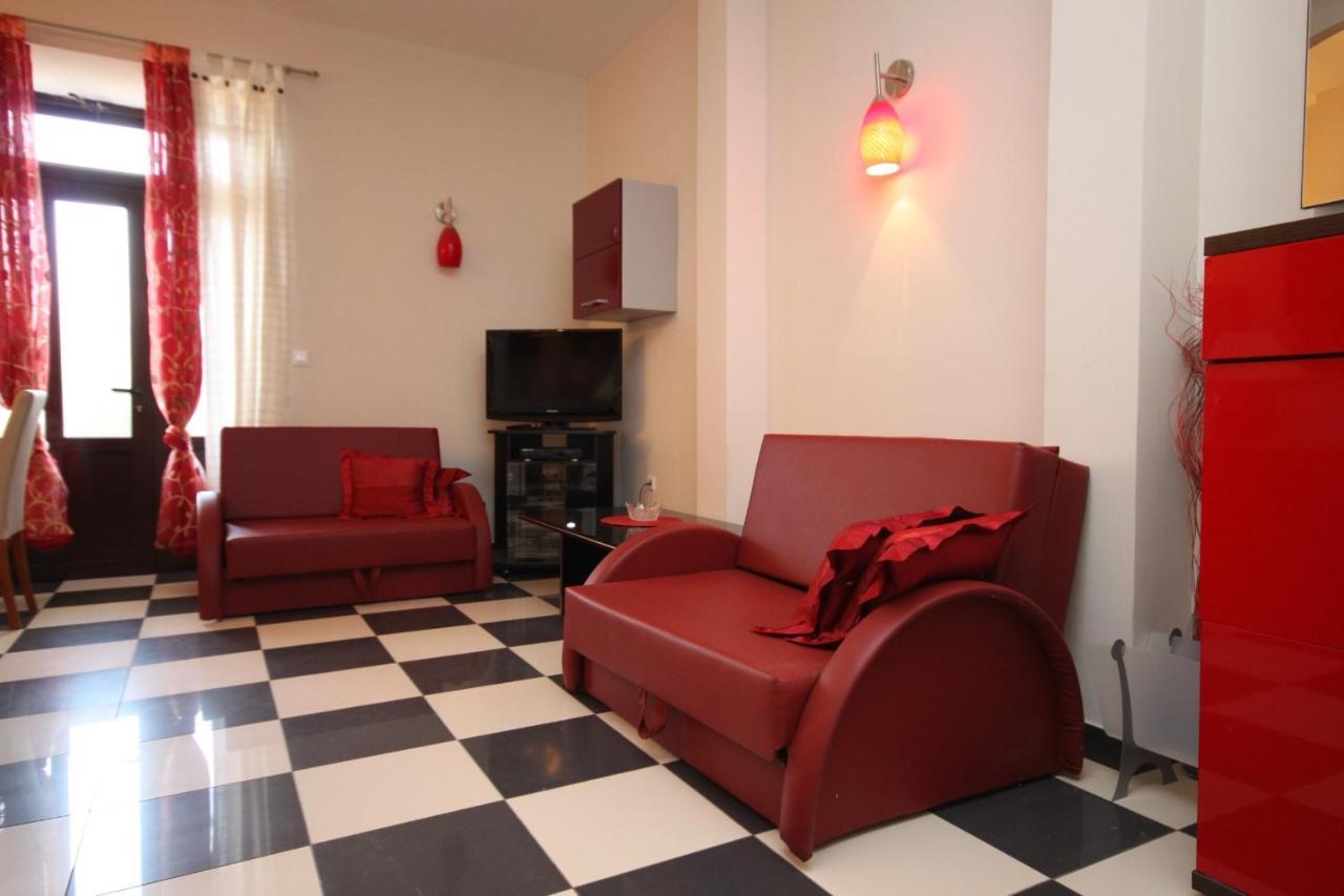 Apartments By The Sea Podgora, Makarska - 6713 Buitenkant foto